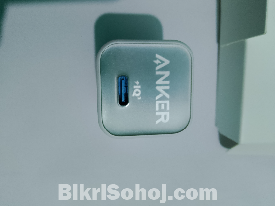 Anker 511 series 5 pd + Iq charger